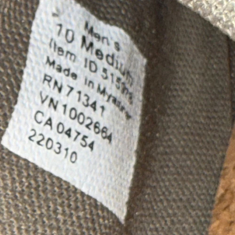 LL Bean‎ Mens Comfort Canvas Slip On Shoes Olive Green Loafers 515978 Size 10 M